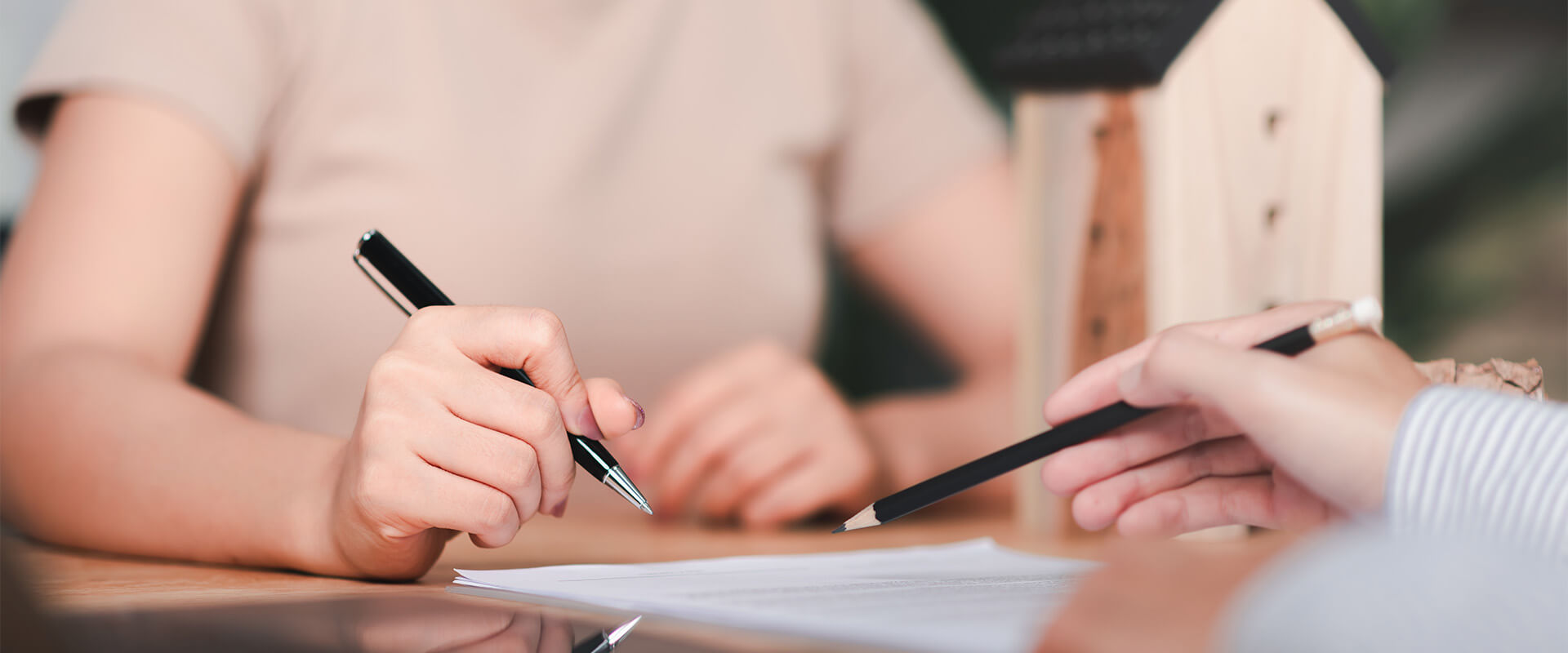 ¿Cuáles son los requisitos para solicitar un crédito INFONAVIT?